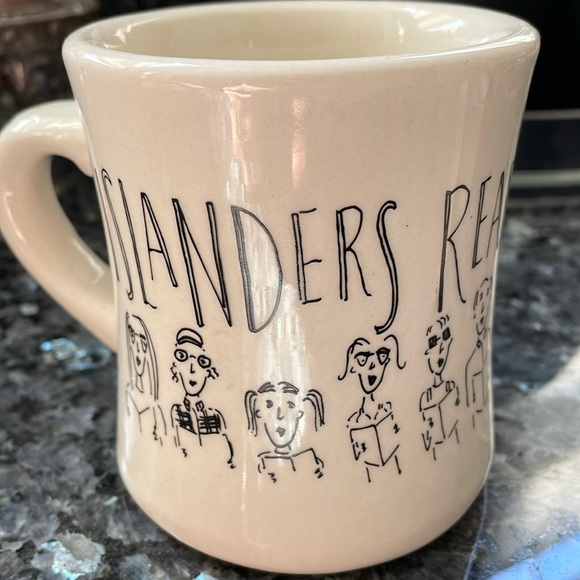 Martha’s Vineyard Roz Chast coffee mug in EUC - Picture 1 of 6